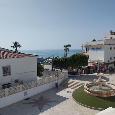 Apartamento Lidia Planta 2, La Carihuela 1ª Linea Playa, Vistas Mar, Buhardilla 1 Dormitorio, 40 M2, 1-3 Huesped, Terraza, Wifi ตอร์เรโมลิโนส ภายนอก รูปภาพ