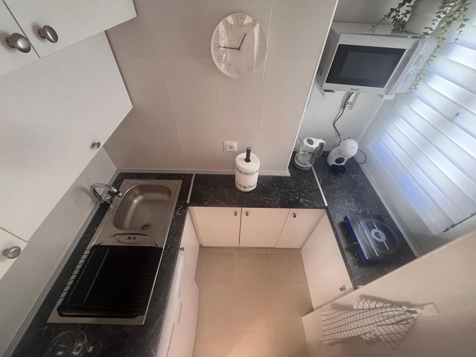 Apartamento Lidia Planta 2, La Carihuela 1ª Linea Playa, Vistas Mar, Buhardilla 1 Dormitorio, 40 M2, 1-3 Huesped, Terraza, Wifi ตอร์เรโมลิโนส ภายนอก รูปภาพ